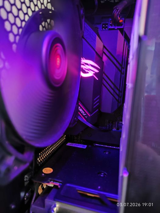 Геймърски Ryzen 7 5800X, RX 6600 8GB, RAM 32GB DDR4 3200