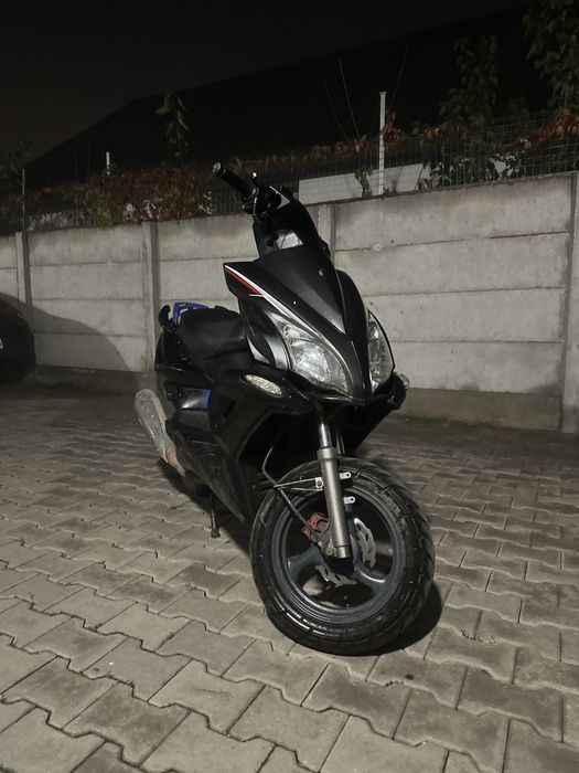 Scuter benzina 49cc 4 t an 2017