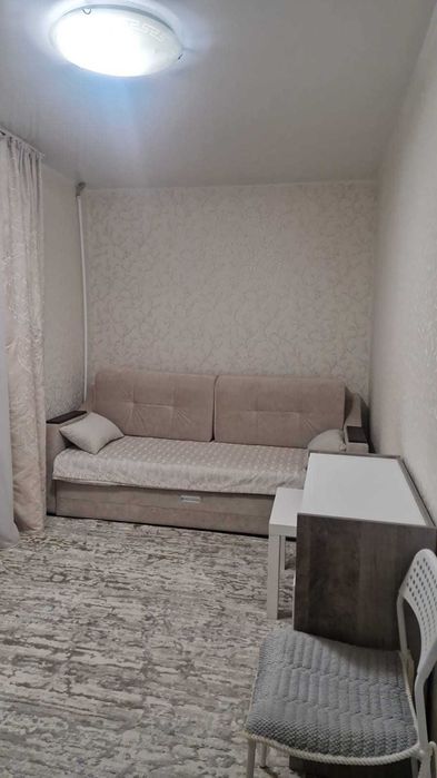 2 комн квартира  район 2 , 5 школы