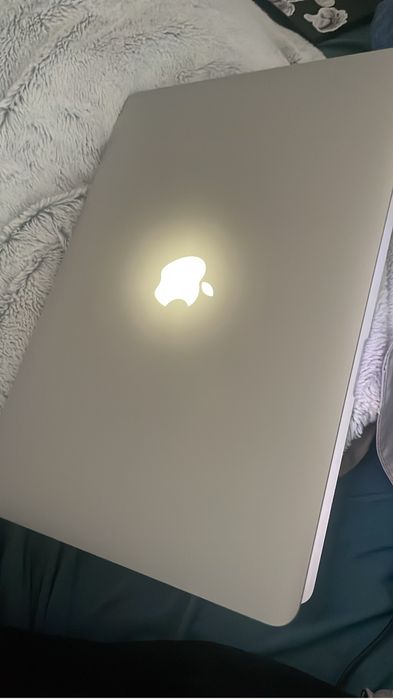 Макбук про сатылады бағасын келісеміз