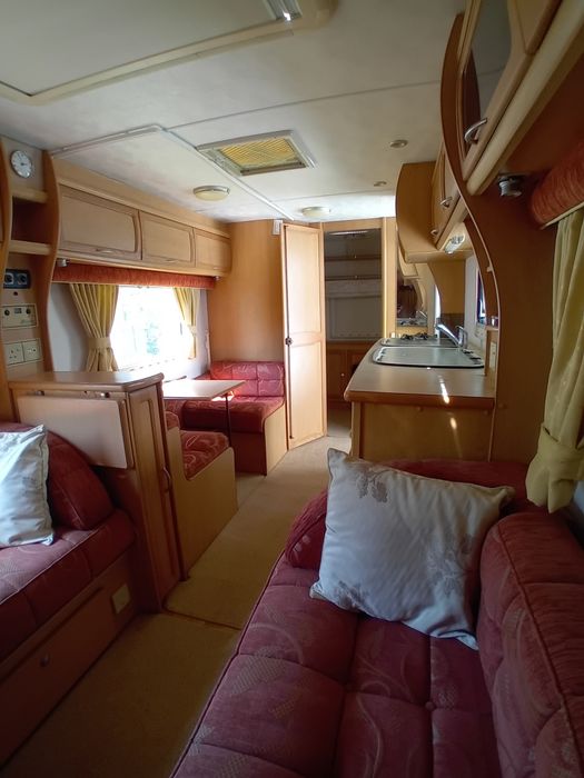 Четири местна каравана „Compass Pentara 524“ 2006г. оборудвана ФОРСЕЛТ