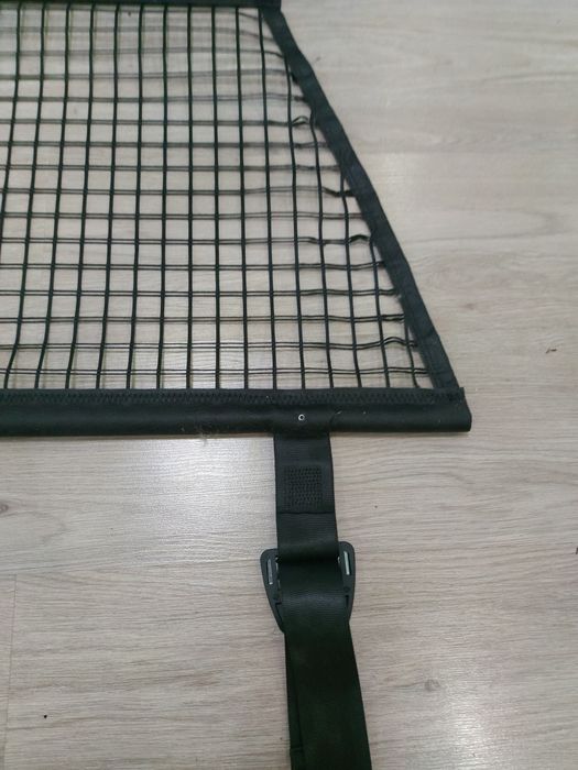 Сетка в багажник  автомобиля