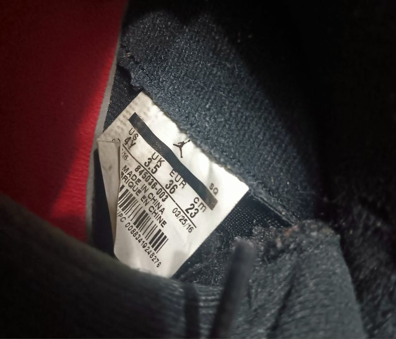 Nike Air Jordan 5 Retro Black Metallic