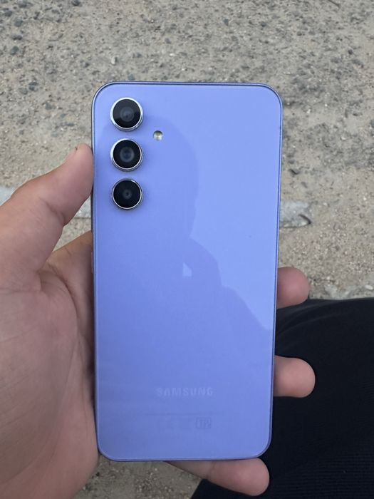 Продаю Samsung galaxy a54