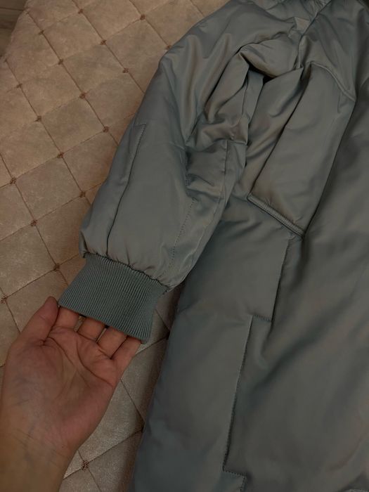 Зимний пуховик            .