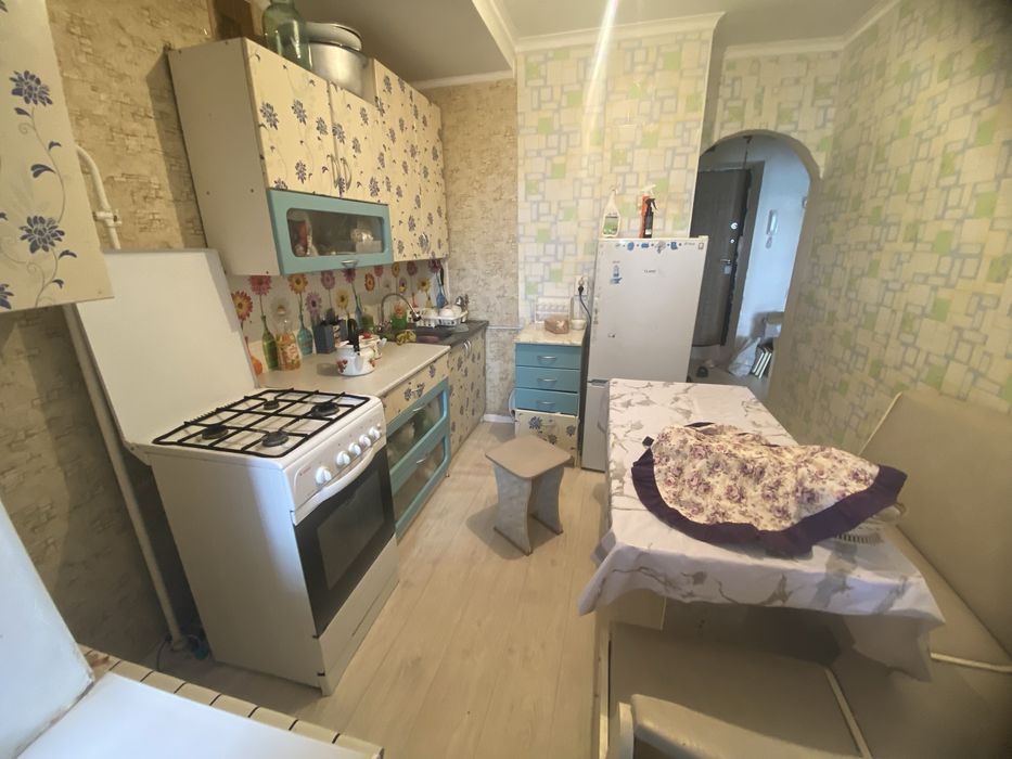 продам 1 комнатную квартиру