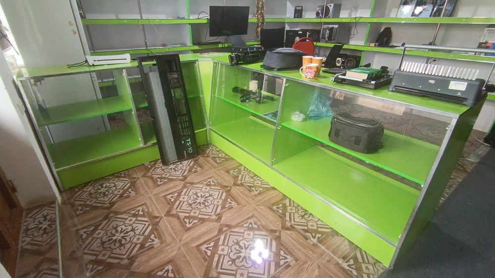 Mebel prilavka vnutrina sotiladi