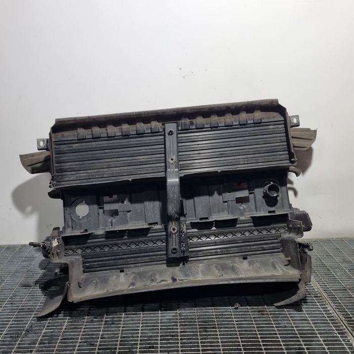 Deflector aer radiator Ford Kuga II - Frozen White 5D (1506)