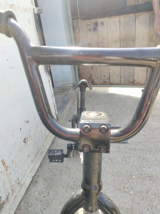 Продам трюковой велосипед BMX