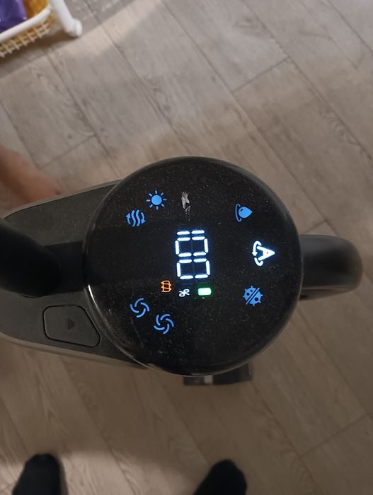 Пылесос dreome  в отличном состоянии оригинал