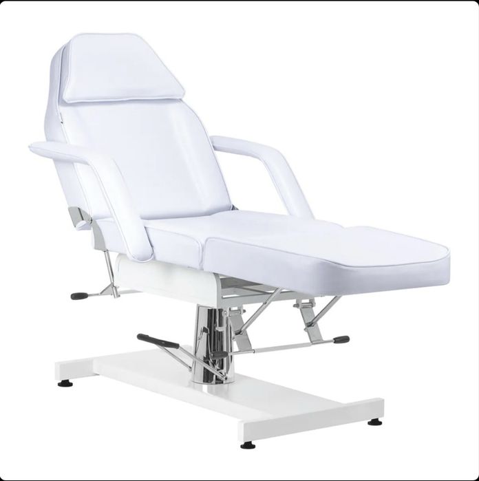 Козметична кушетка