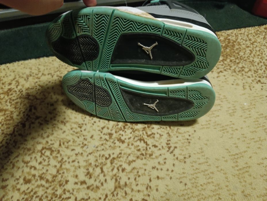 Кроссовки Jordan 4