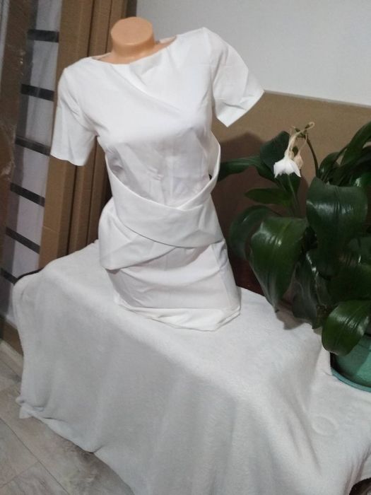 Срочно Платья оптом 500тг