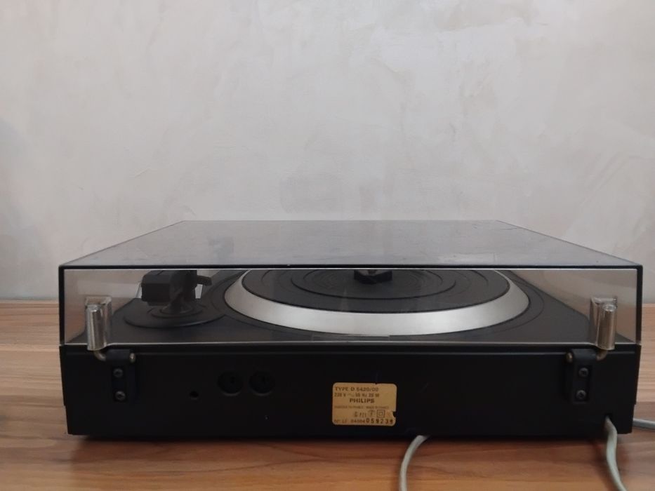 Грамофони 3 различни модела