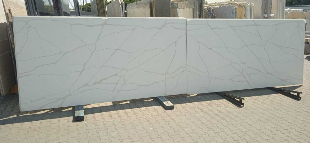 Blaturi de bucatarie din  quart Calacatta