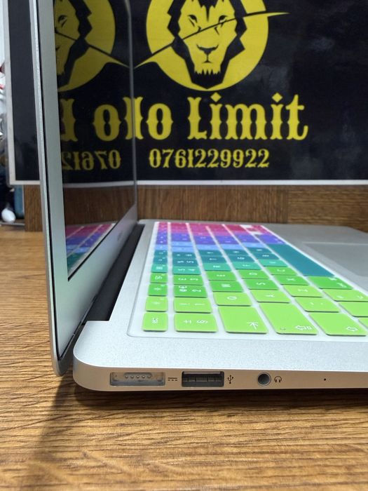 MacBook Air 13inch 2017 CA NOU 48 cicluri incarcare , AMANET NO LIMIT.