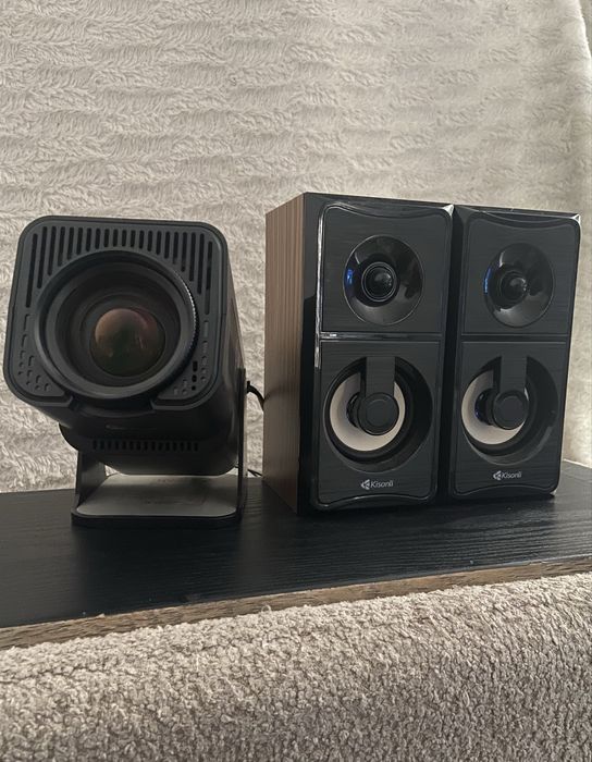 HY320 Projector б/у