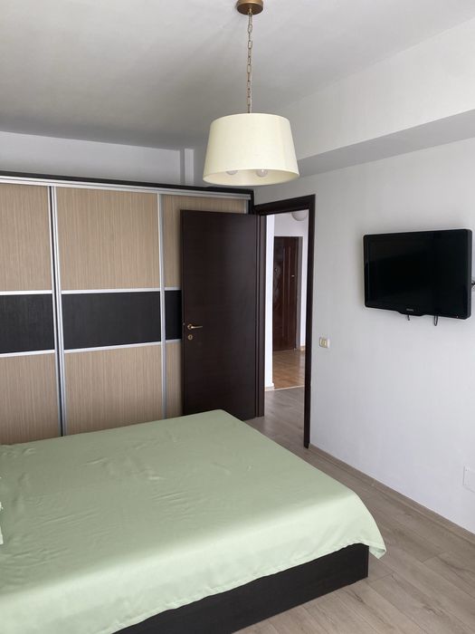 Apartamente de inchiriat