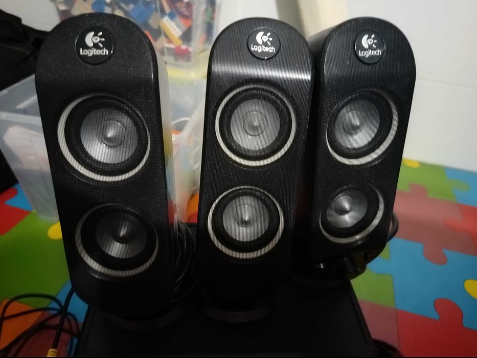 система за компютър Logitech
