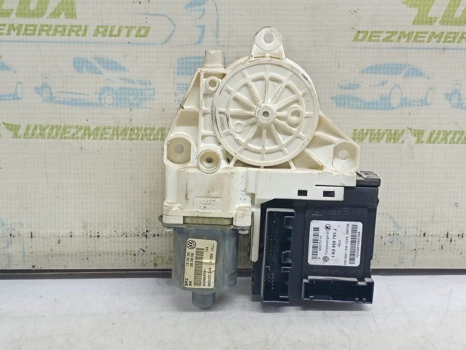 Motoras geam stanga fata Volkswagen Tiguan 1 (5N) (2007 - 2011) CBAB