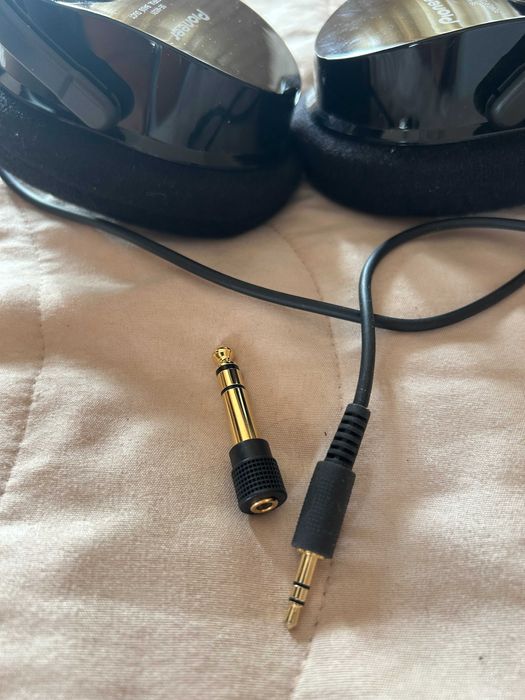 Слушалки Pioneer SE-M531 за Висококачествен Звук с Мощен Бас