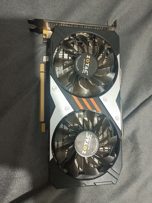 Видио карта ZOTAC