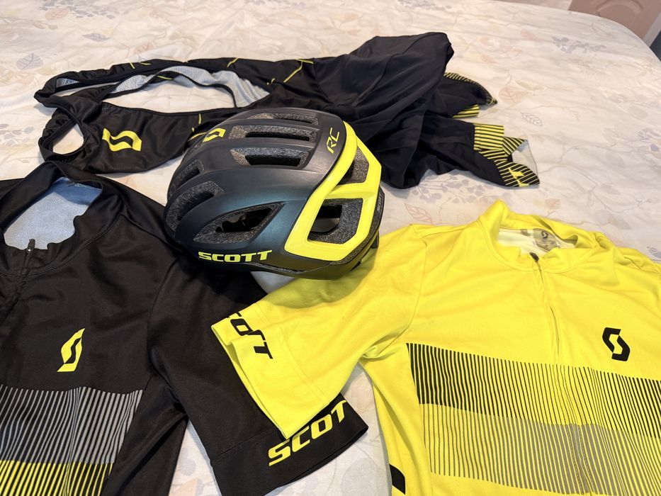 Дрехи и каски Scott RC Team