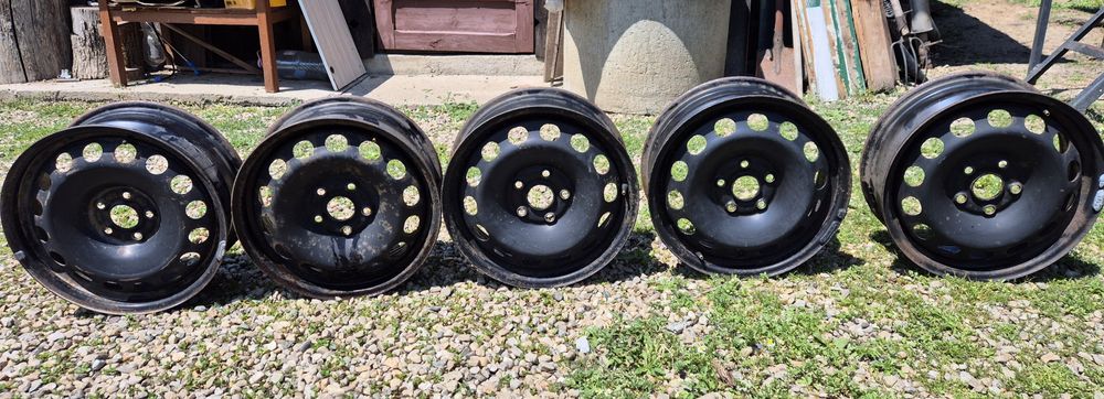 Jante de tablă 5x112 și o buc 5x100 r16