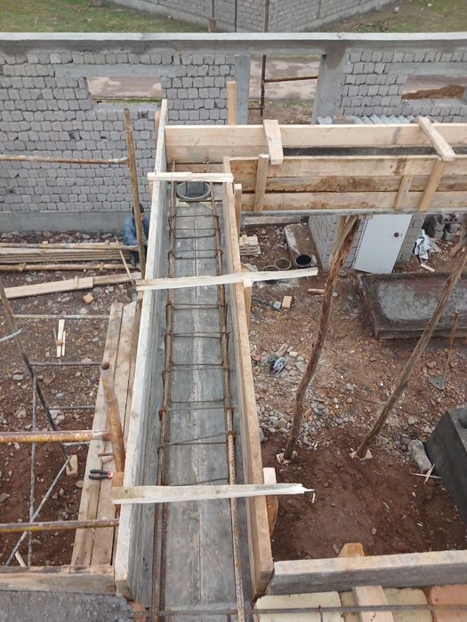 ДСК Бустон 3 соток 5 хона 120m2. Участка сотилади.