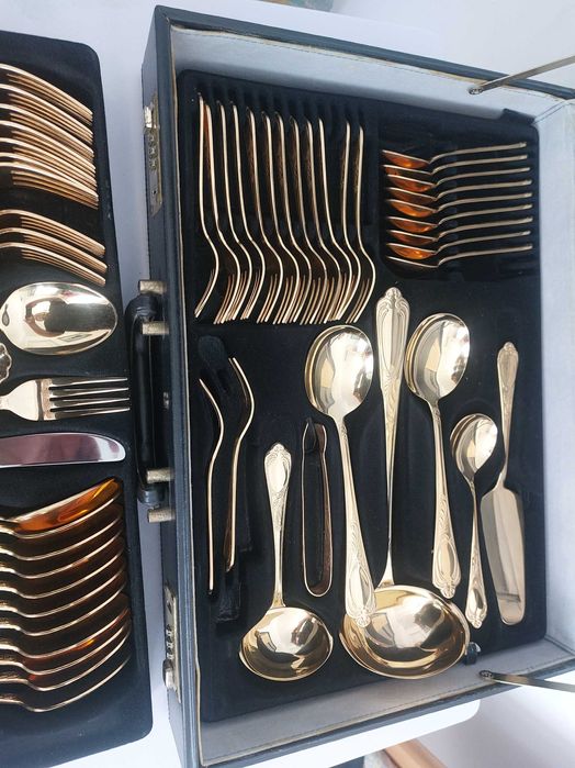 Прибори за хранене Солинген  позлатени с 24к. златно покритие със серт