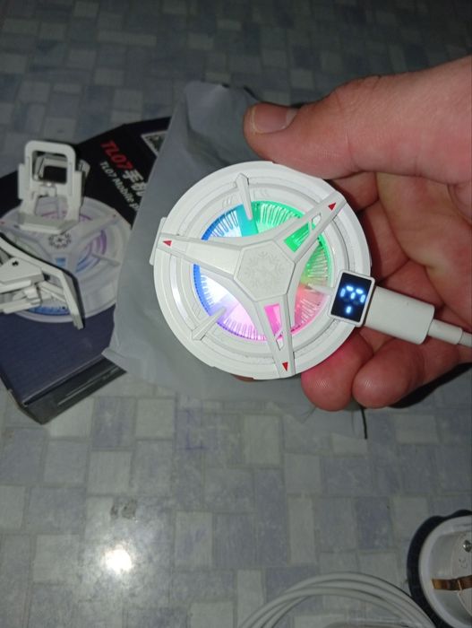 Kuller telefon uchun sovitgich