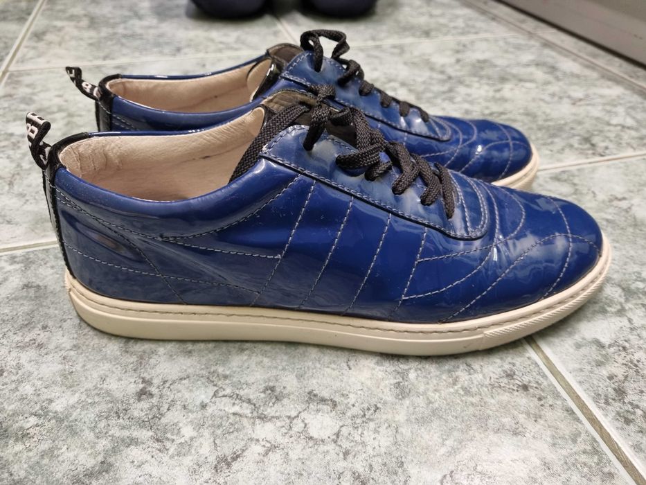 TWINSET, Moschino,Diesel, John Galliano,Bikkemberks