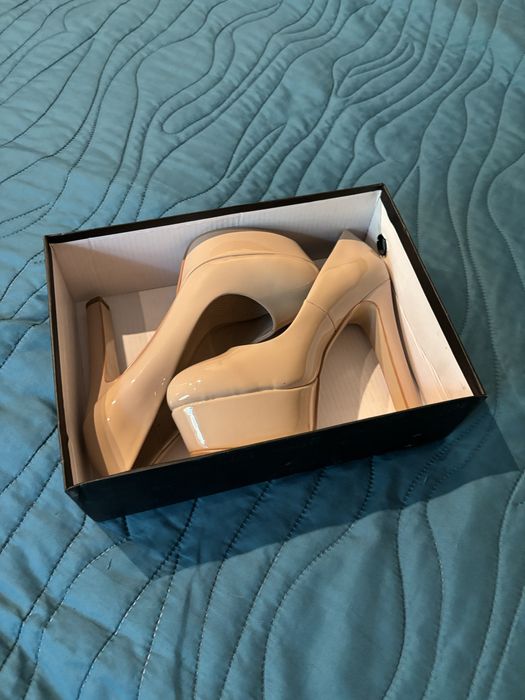 Продам туфли лабутэны