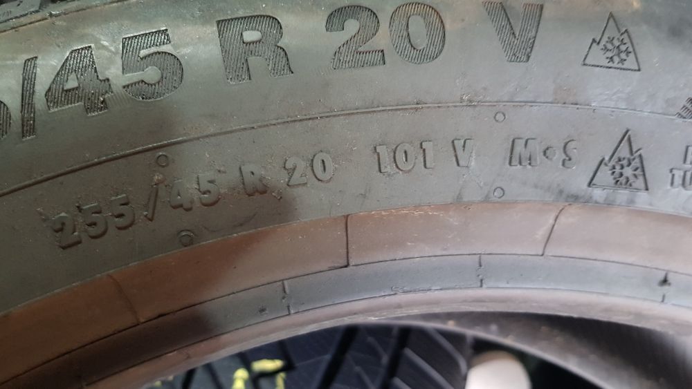 Anvelope 4x255 45 20 continental iarna dot 20 mm 5.3