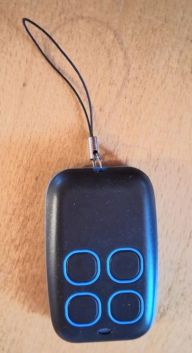 Универсално дистанционно управление за гаражна врата - Дубликатор