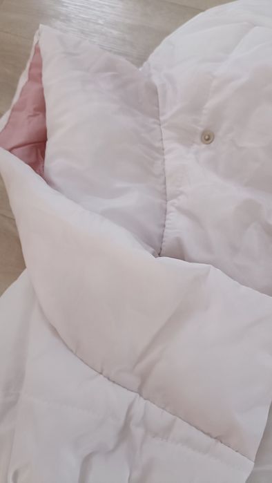 Продам куртку (новая) размер 42-44