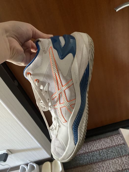 кроссовки асикс