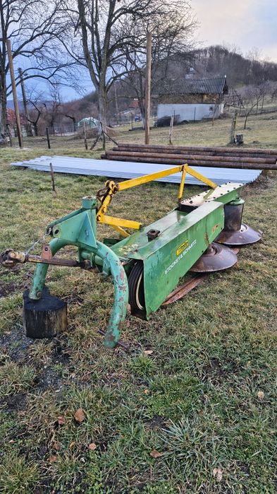 Cositoare și greblă de vânzare