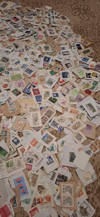 1200 пощенски марки