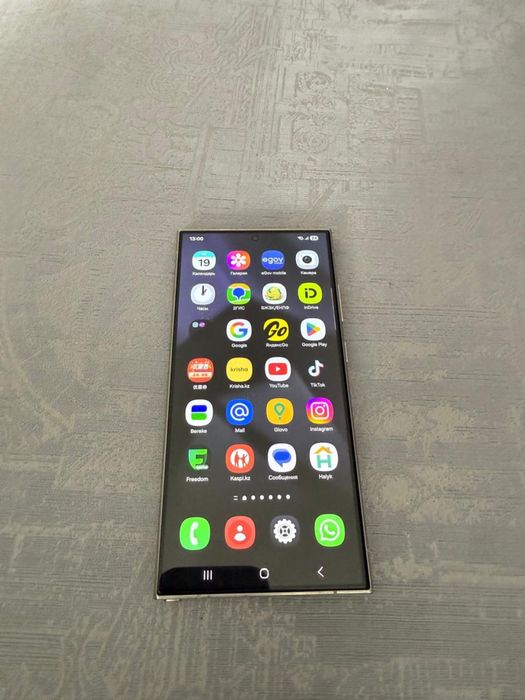 Продам Samsung S24 Ultra!