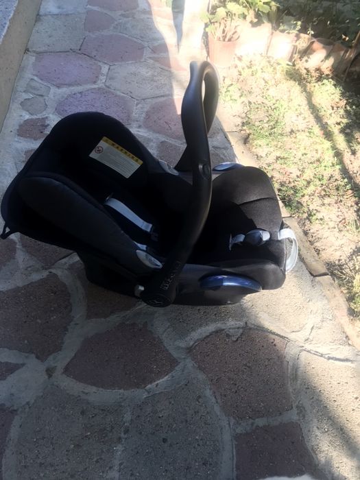 Кошче за кола maxi cosi