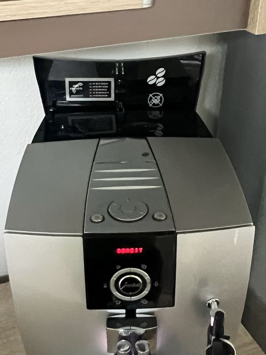 Expresor cafea Jura j5 stare perfecta