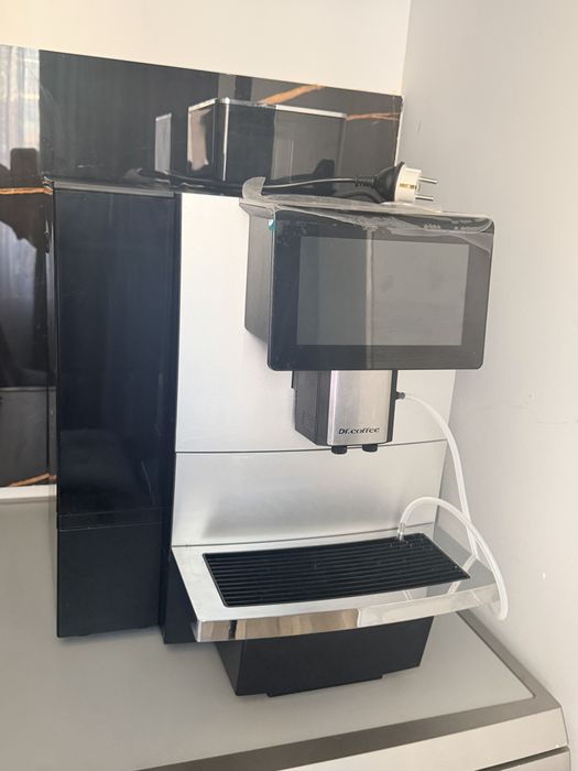 Кофемашина Dr.Coffee F11