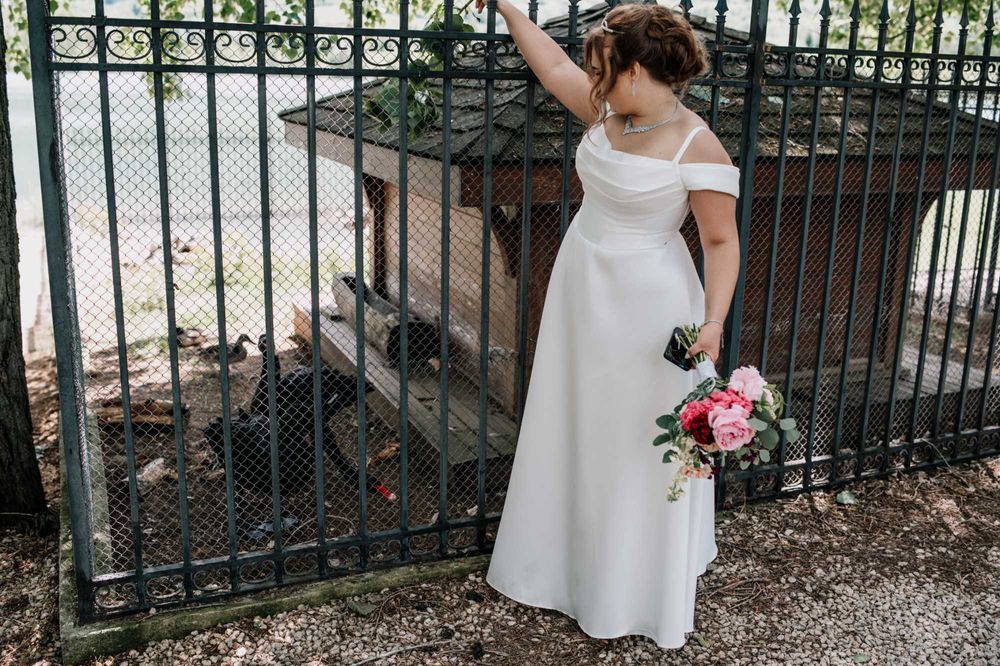 Елегантна булчинска рокля – А-линия, гъвкав размер (44-54)