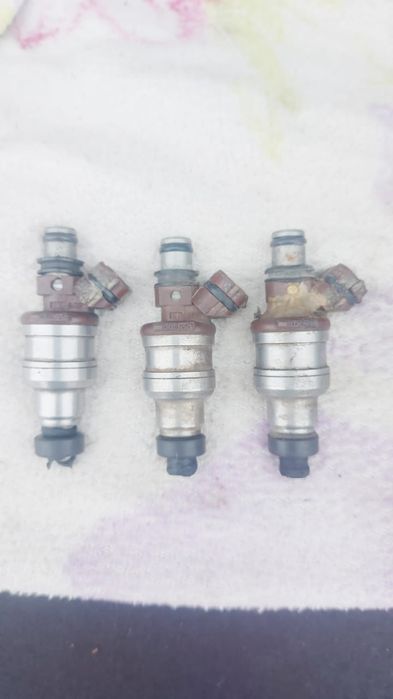 Форсунка от Toyota 4runner