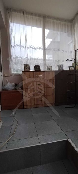 Етаж от къща в Кючук Париж