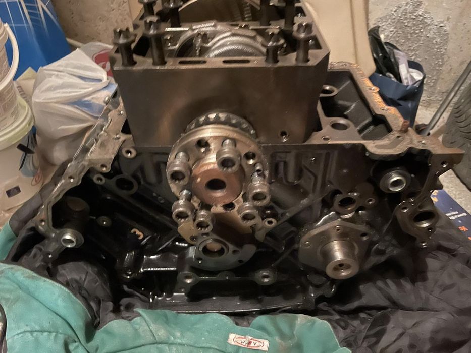 Двигател Audi A6 4F 3.0 TDI 233 2007г.