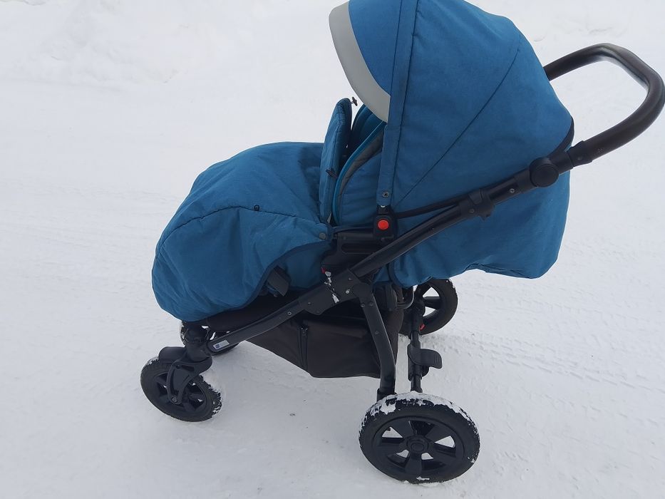 Продам коляску зима-лето в хорошем состоянии