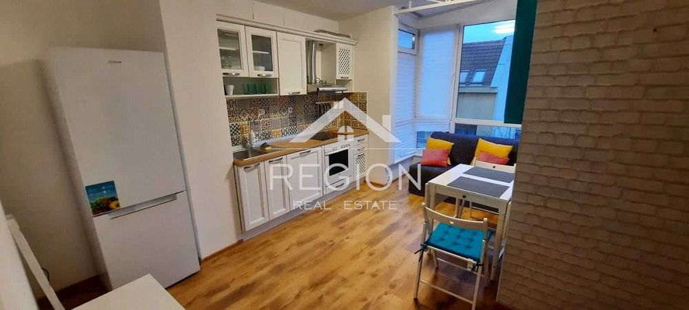 Дава се под наем Двустаен апартамент в Варна, Спортна зала - 48 кв.м за 357 € - Снимка #4