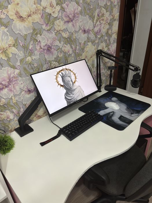 Aula win 68he клава